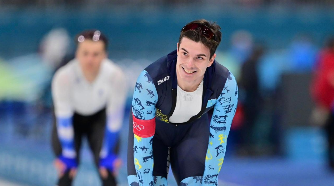 ЕВГЕНИЙ КОШКИН ЗАНЯЛ ВТОРОЕ МЕСТО НА ЧЕМПИОНАТЕ КАЗАХСТАНА ПО КОНЬКОБЕЖНОМУ СПОРТУ